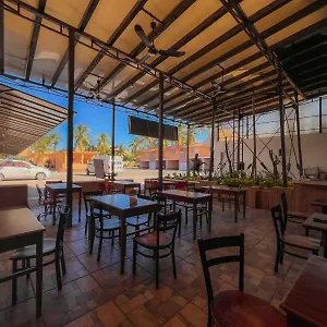 Oasis Hotel cápsula Mazatlán